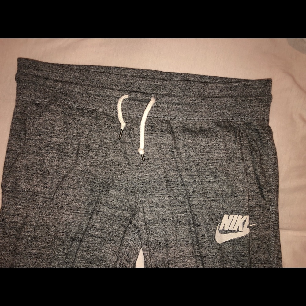 NEW nike sweat pants